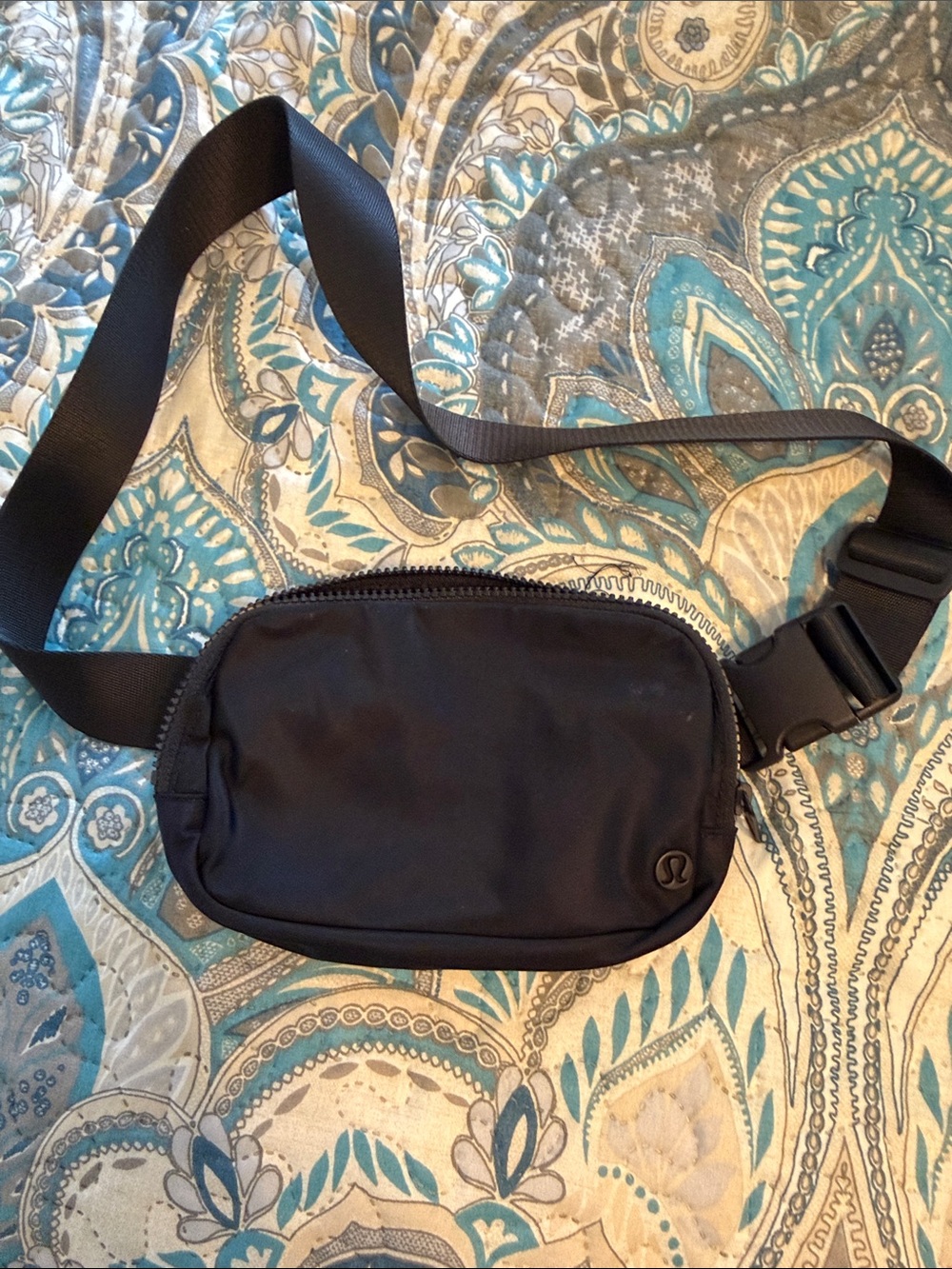 lululemon athletica Black Belt Bag with Adjustable Strap